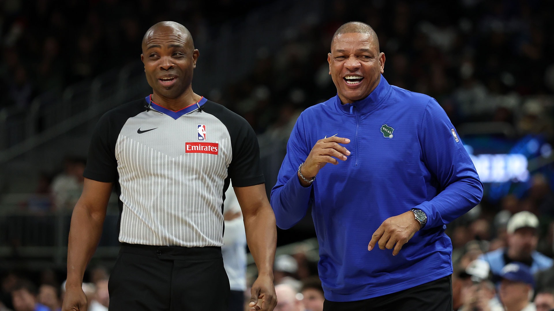 Árbitros participaron este año en campamentos de la NBA y los entrenadores dieron la bienvenida a su presencia