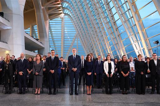 València acoge homenaje de Estado a víctimas de la DANA, con familiares como protagonistas