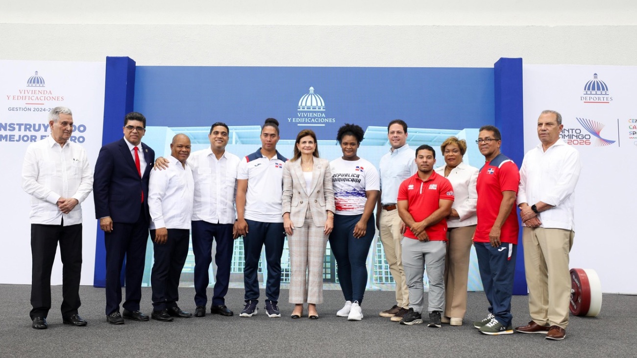 Vicepresidenta Raquel Peña y ministro Bonilla entregan el Pabellón de Halterofilia Dr. José Joaquín Puello en el Parque del Este