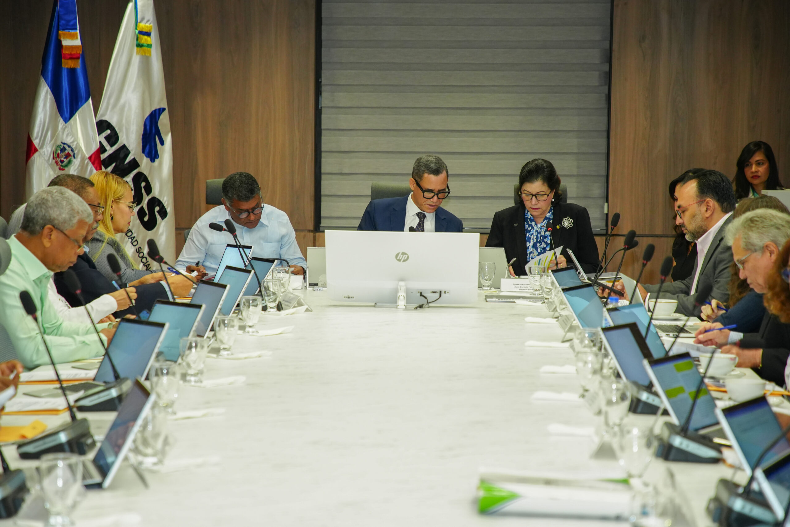 CNSS incorpora cobertura para gigantomastia y para medicamentos del tratamiento del VIH, hepatitis B y tuberculosis