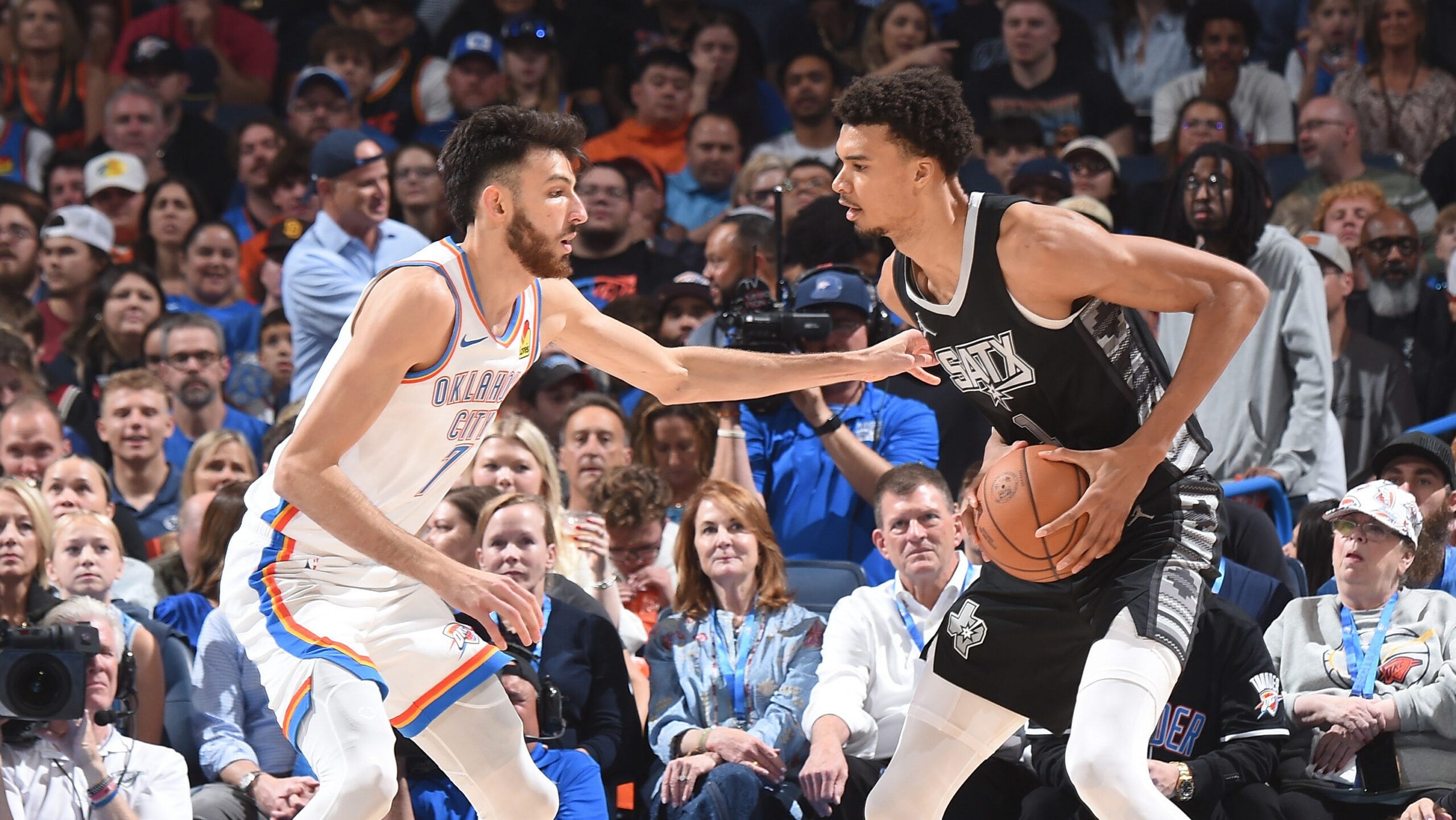 Semifinales de la Emirates NBA Cup 2025: vista previa del choque Thunder vs. Spurs