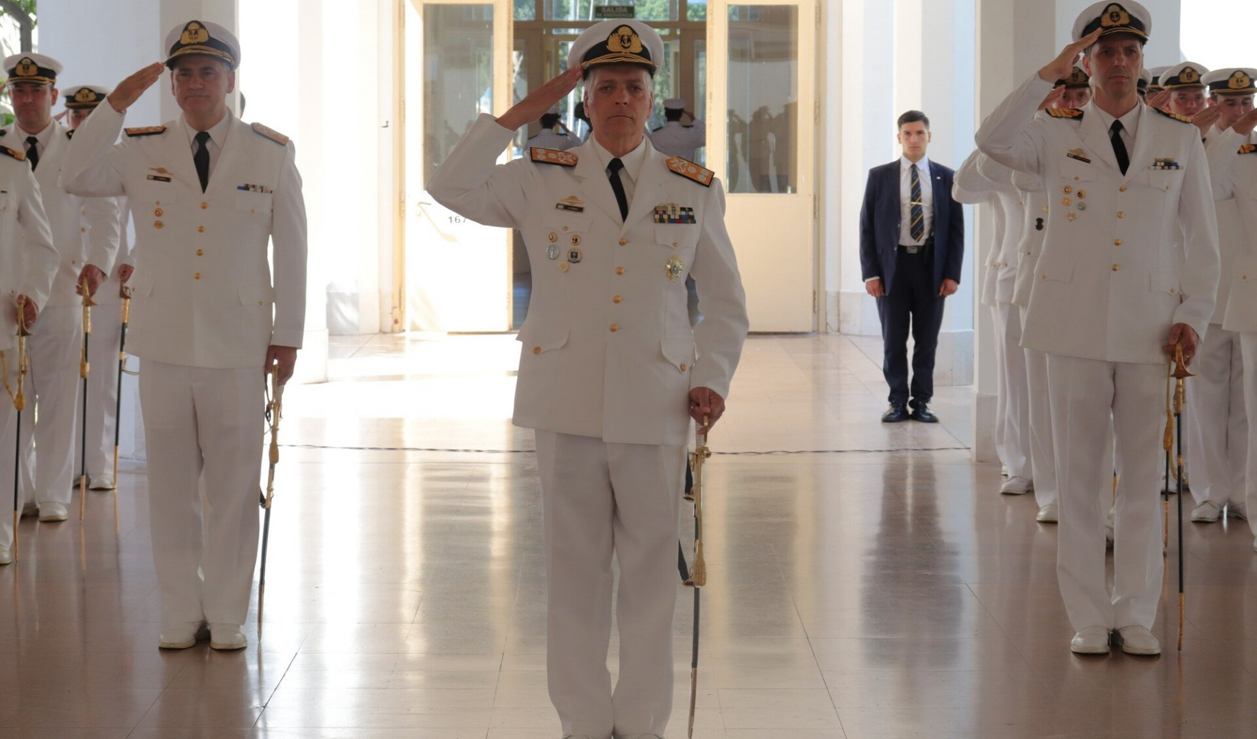 Designan nuevo director en la Escuela Naval Militar