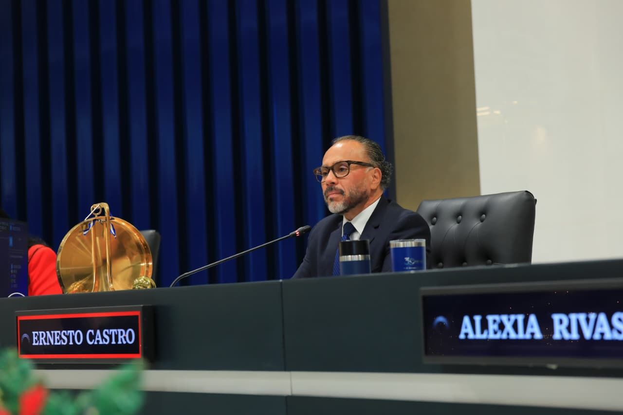 Presidente Ernesto Castro afirma que con menos presupuesto se logró más que en legislaturas anteriores