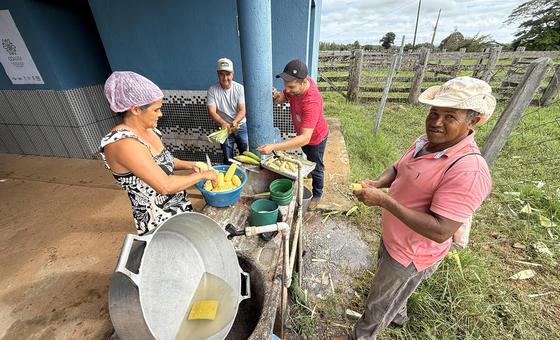 Empleo en América Latina registra mejora, pero persisten la informalidad y las desigualdades