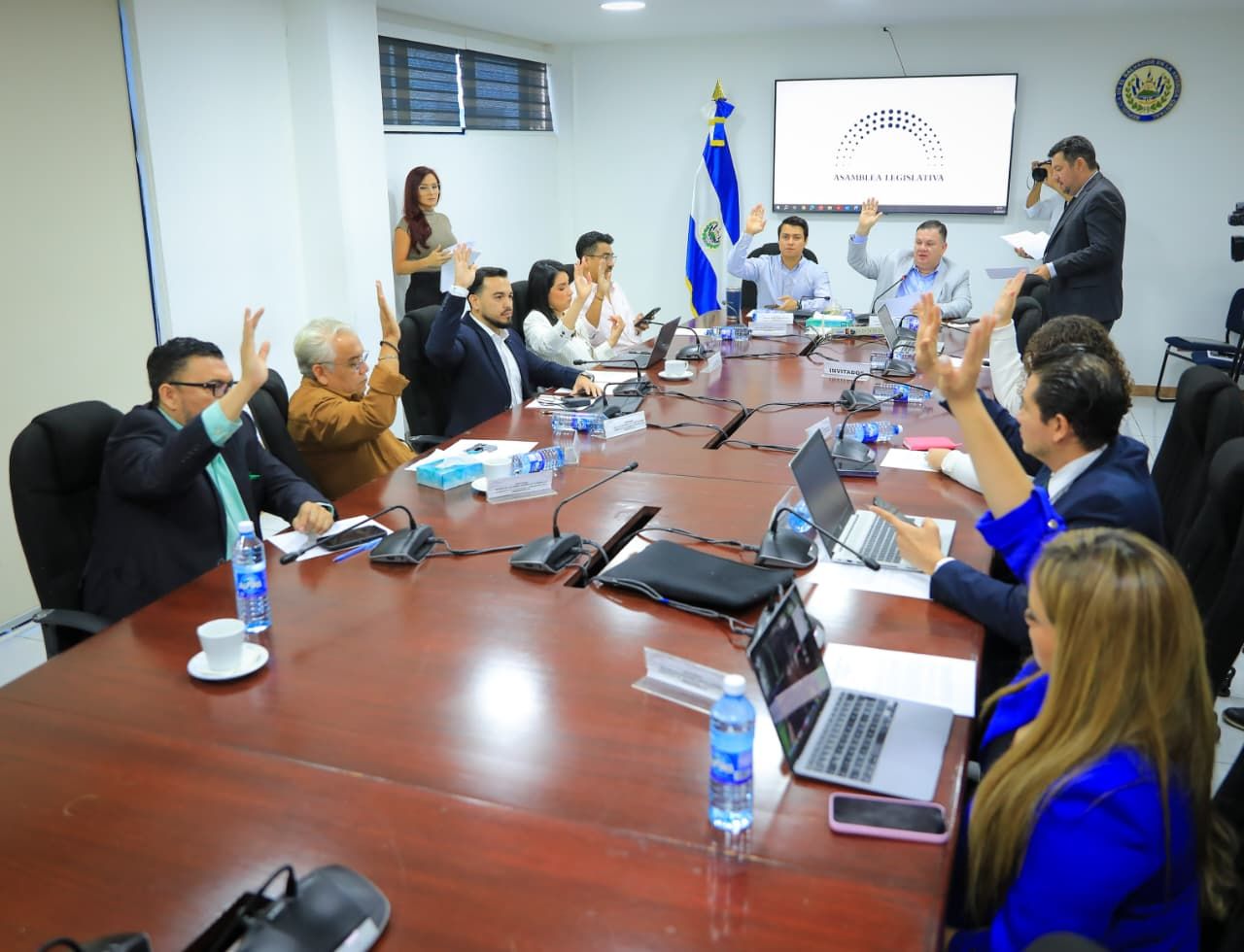 Ministerio de Obras Públicas podría contar con herramientas legales para proyecto de transporte e infraestructura resiliente, según autoridades