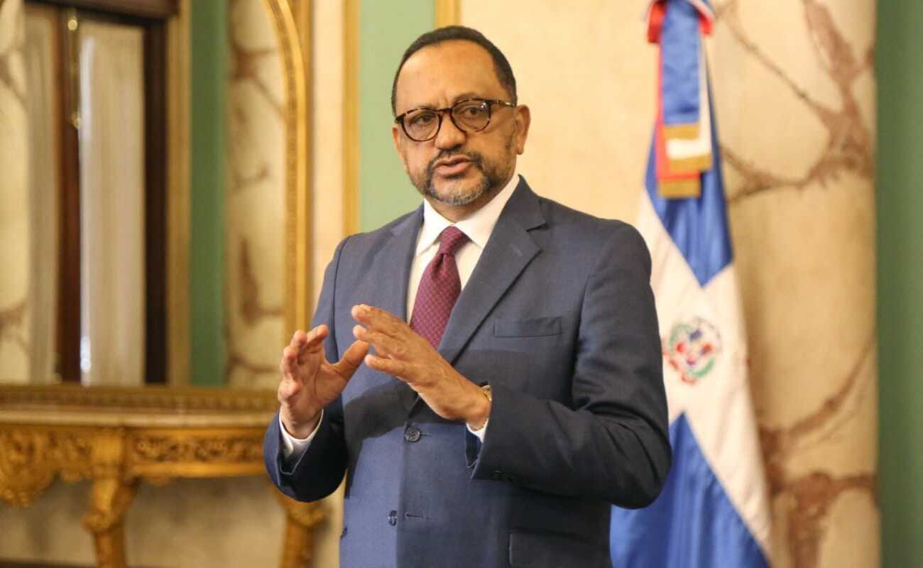 Poder Ejecutivo deposita en el Senado proyecto de ley para fusionar el Ministerio de Educación Superior, Ciencia y Tecnología con el de Educación