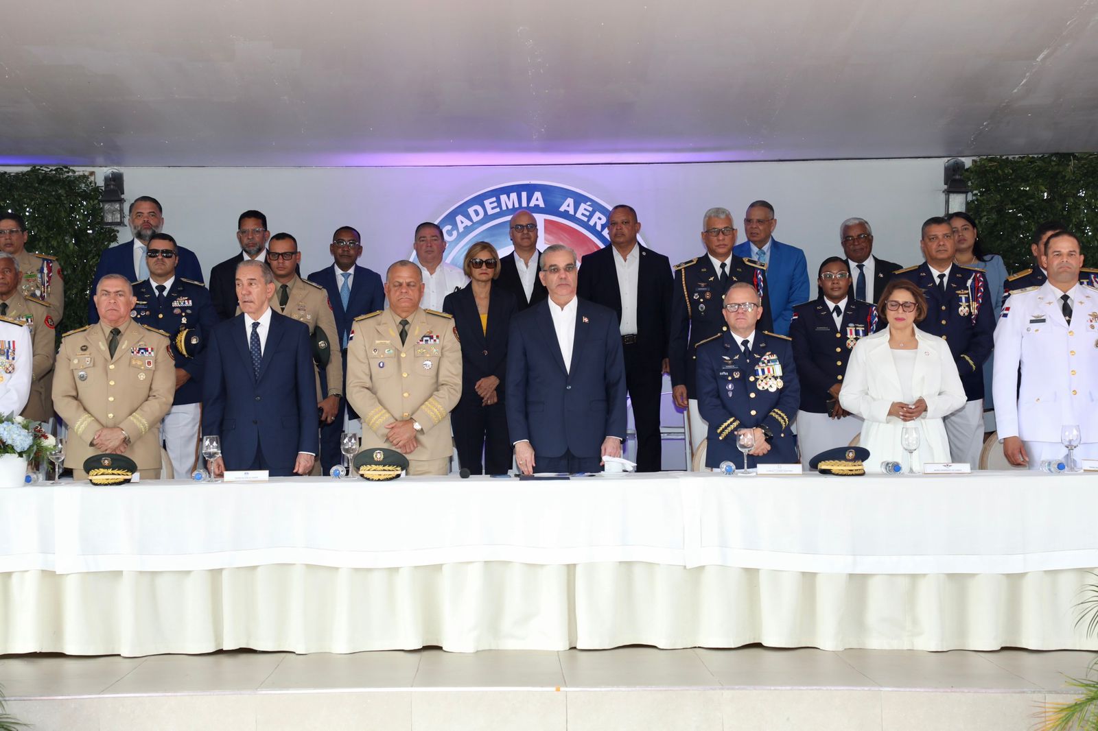 Abinader encabeza la XXIV graduación de 40 cadetes de la Fuerza Aérea Dominicana