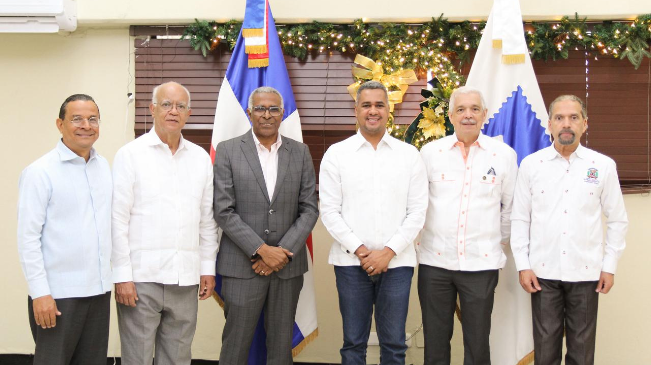 INPOSDOM crea Comisión de Alto Nivel para coordinar la celebración del 175.º aniversario del servicio postal dominicano