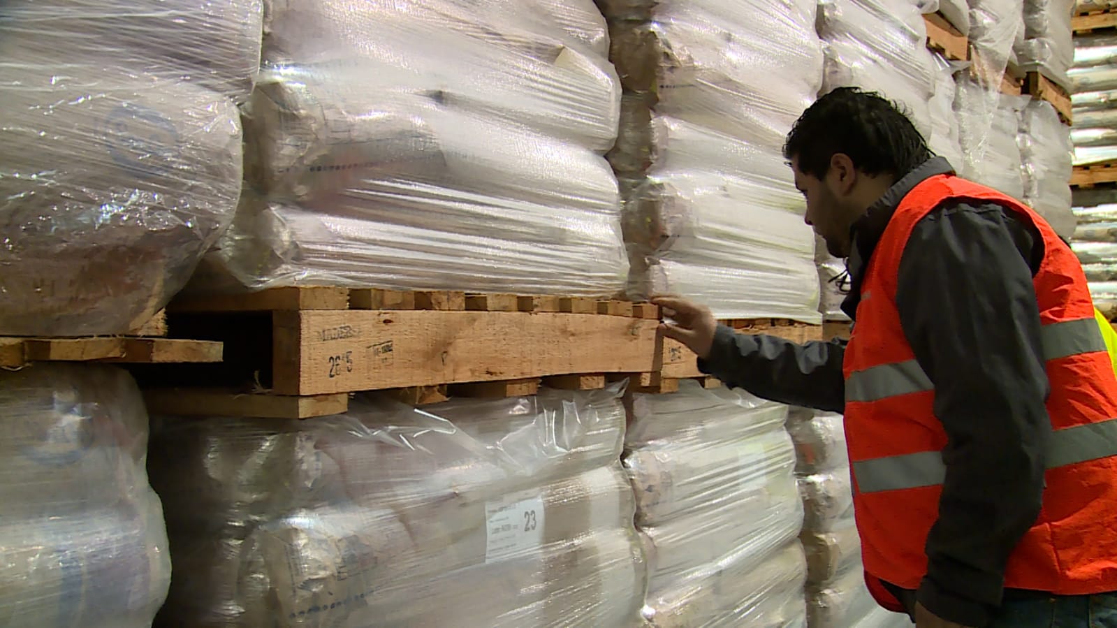 Actualizan norma que regula embalajes de madera para importación de mercancías