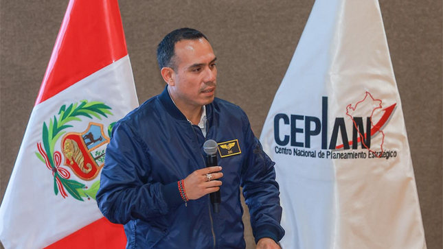 Presidente Jerí: el Ejecutivo se compromete a apoyar la planificación nacional