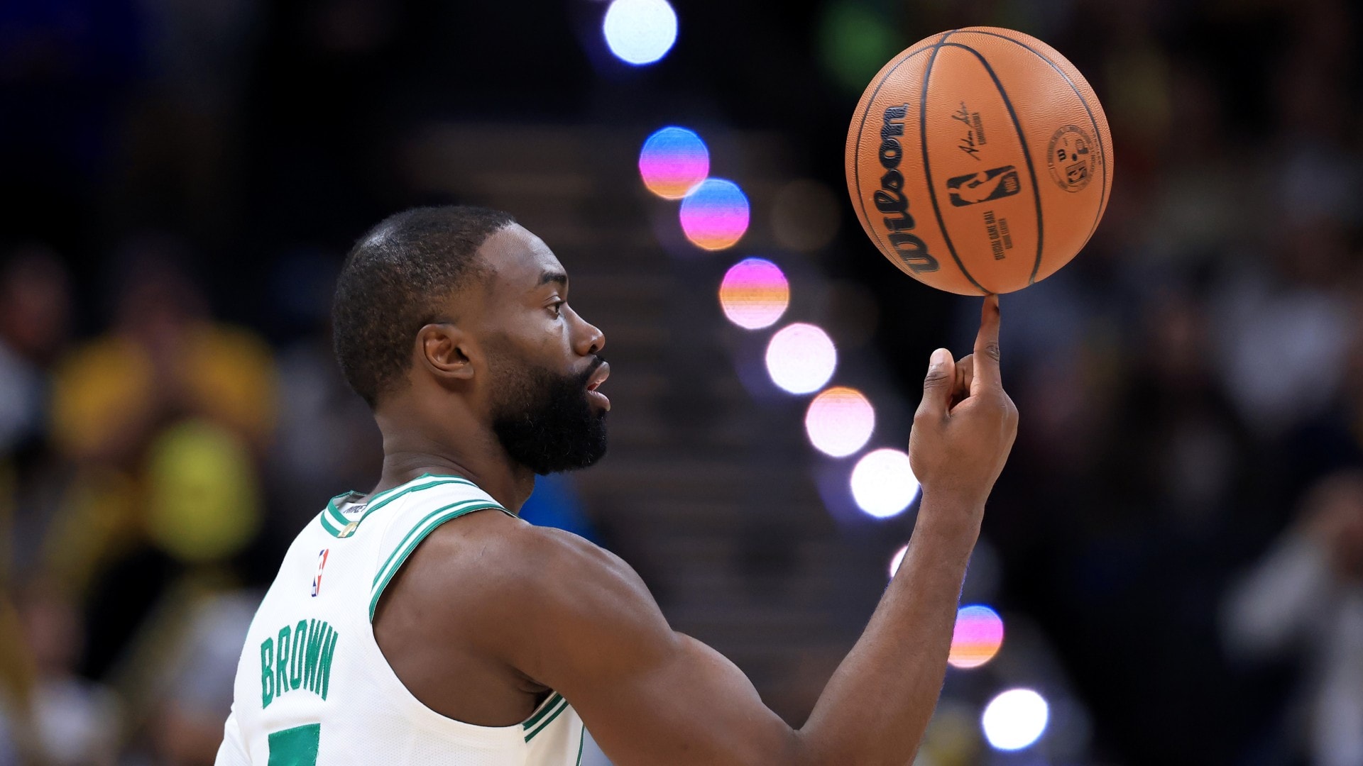 Jaylen Brown amplía su racha de 30 puntos