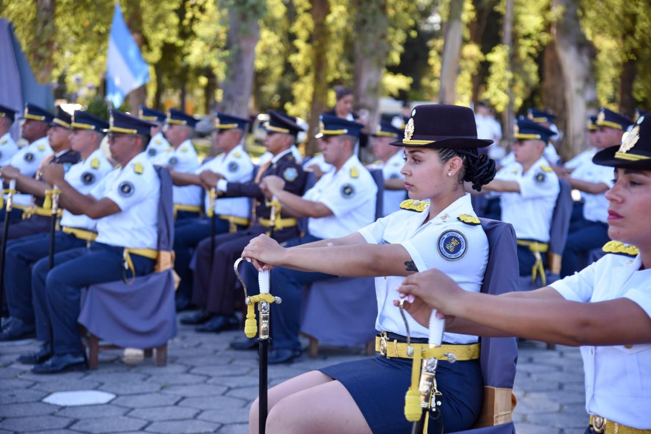Nuevos oficiales del Servicio Penitenciario Federal egresaron