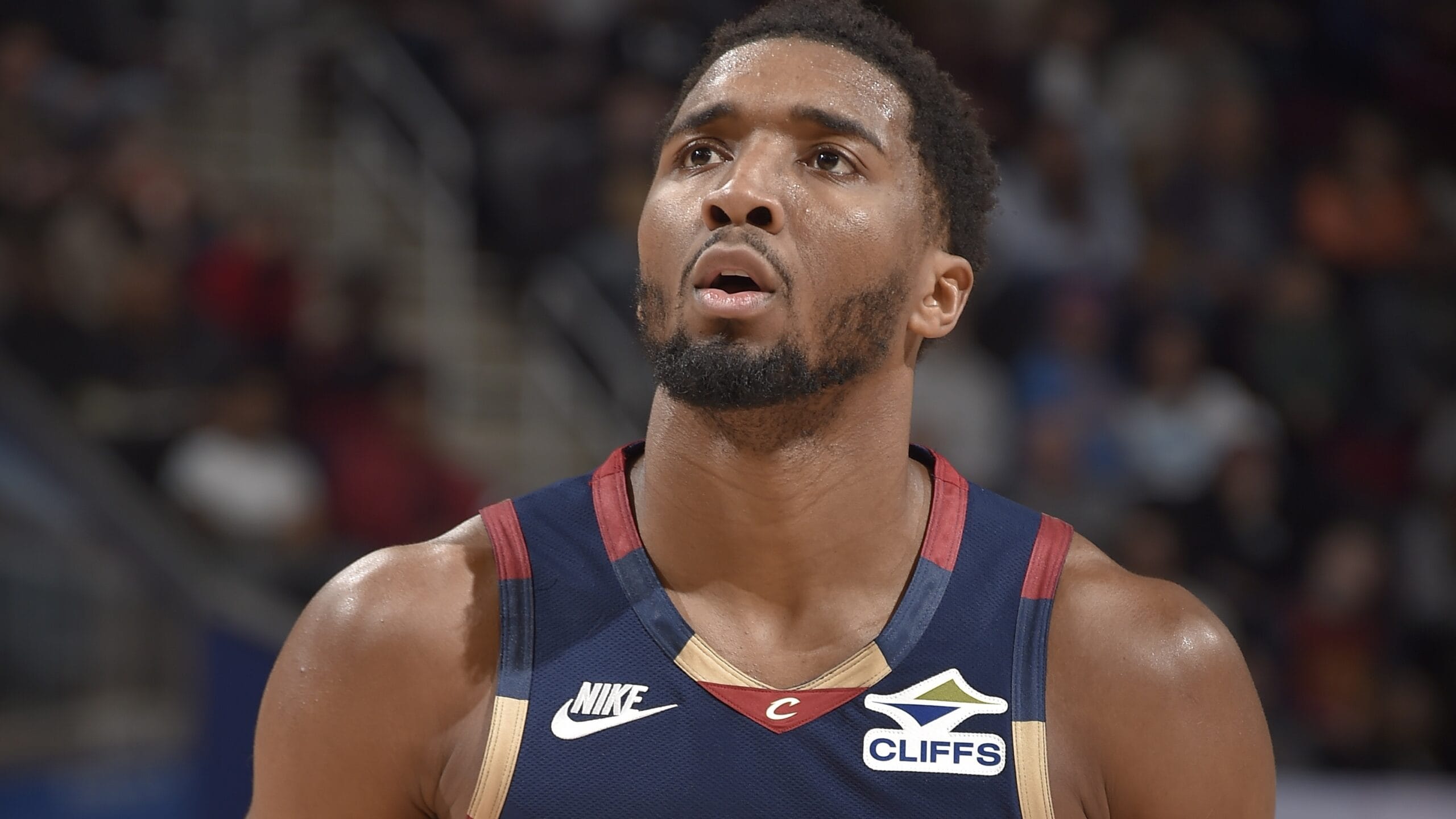 Duelo entre Mitchell y Murray marca la jornada de 10 partidos de la NBA