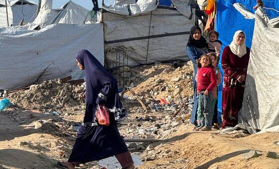 Organismos señalan que restricciones israelíes a la ayuda humanitaria para palestinos violan el derecho internacional