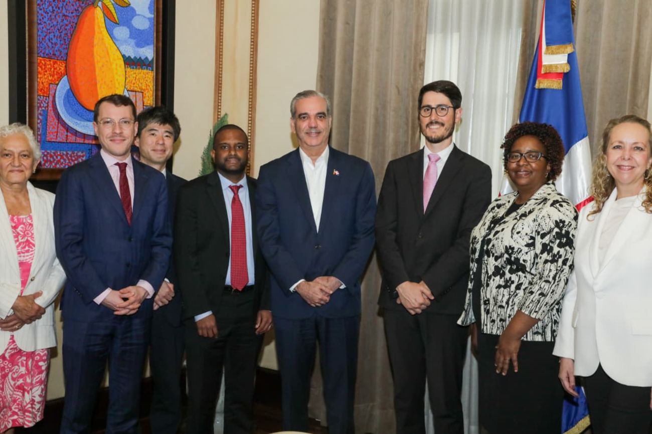 Banco Mundial señala estabilidad y crecimiento sostenido de la República Dominicana tras la visita al presidente Abinader