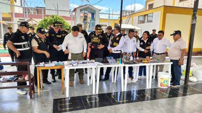 Gobierno informa refuerzo de control en penal de Chiclayo y decomiso de objetos prohibidos
