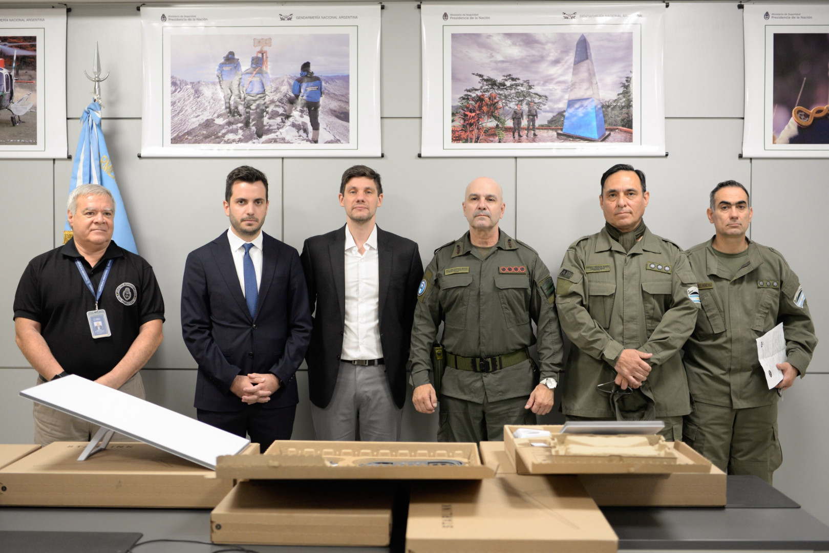Gendarmería Nacional recibió siete antenas fijas y móviles para la conectividad en distintos pasos fronterizos