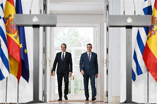 Pedro Sánchez destaca la relación entre España y Grecia y el avance hacia una Europa 360º con mirada hacia el sur