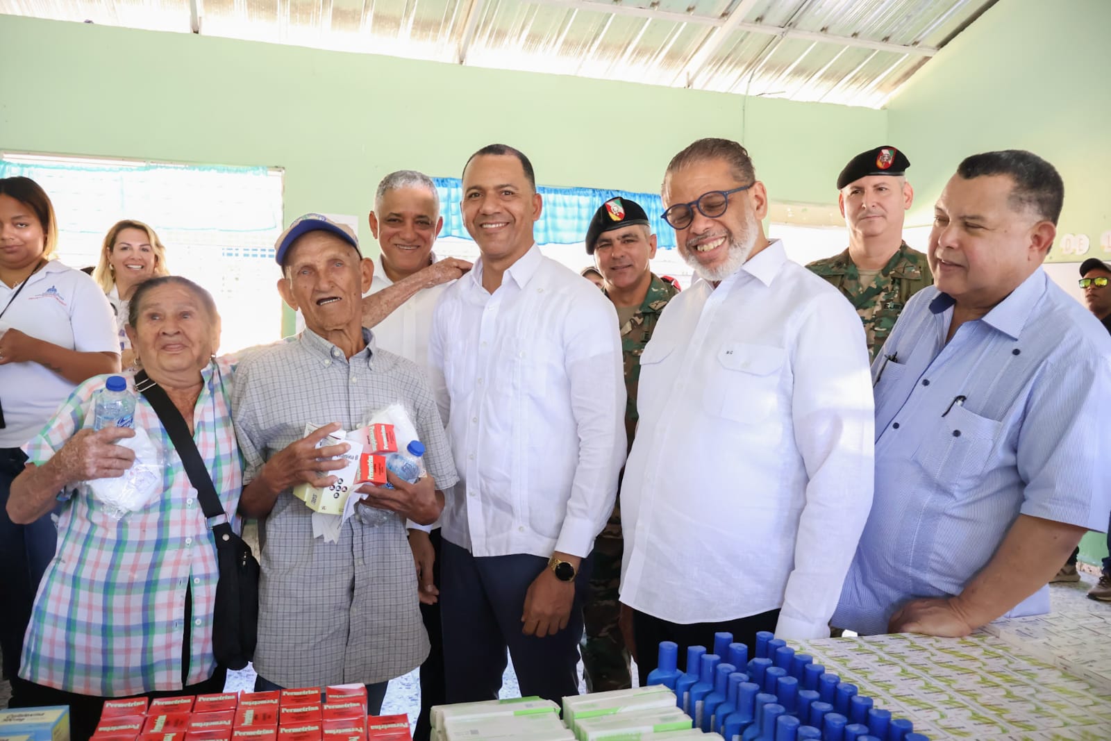 Gobierno realiza jornada asistencial en comunidades de Dajabón con DGDC y Ejército RD