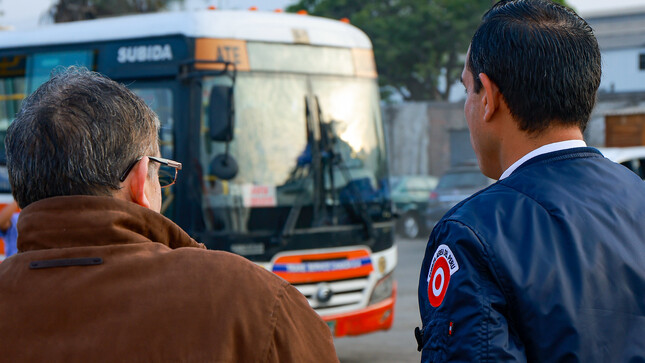 Ministerio de Transporte impulsa la profesionalización de conductores de transporte público