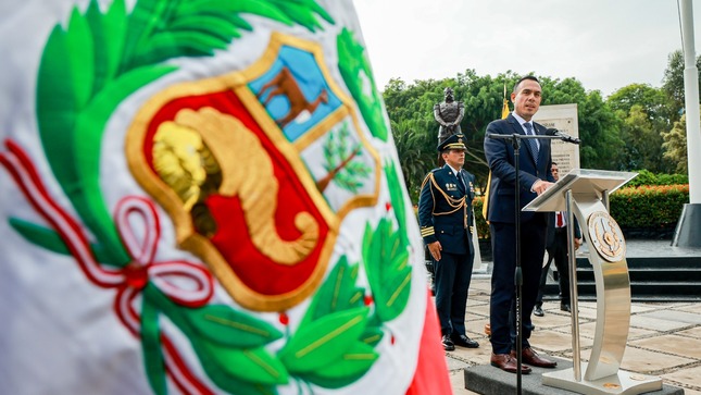 Jerí afirma que su objetivo es devolver la paz y la tranquilidad al país
