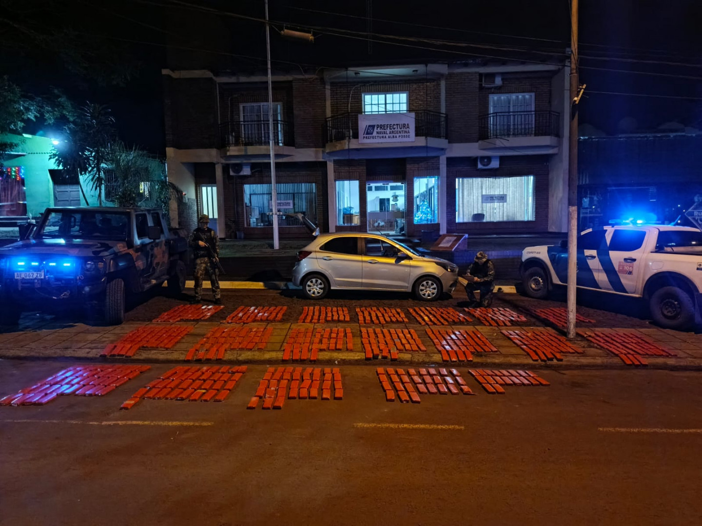 Prefectura incauta en Misiones más de 300 kilos de droga valuados en 1,5 mil millones de pesos
