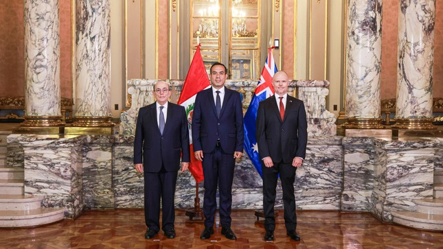 Jerí recibió cartas credenciales de embajadores de Australia, Reino Unido y Grecia