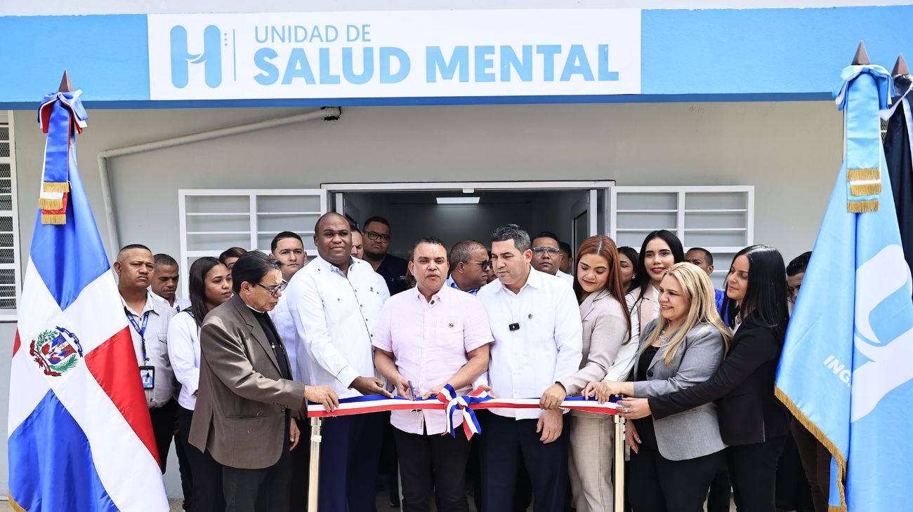 Director del SNS habilita 24 camas de salud mental en cuatro hospitales de la región Norte