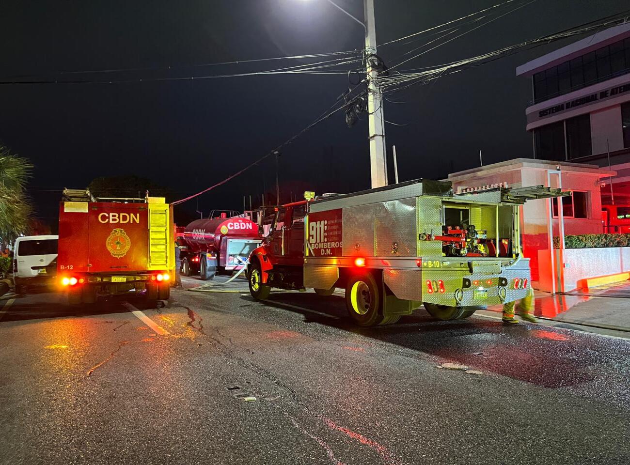 Sistema 9-1-1 activa plan de contingencia tras conato de incendio; servicios operan desde la sede de la Zona Norte (Santiago) para todo el país