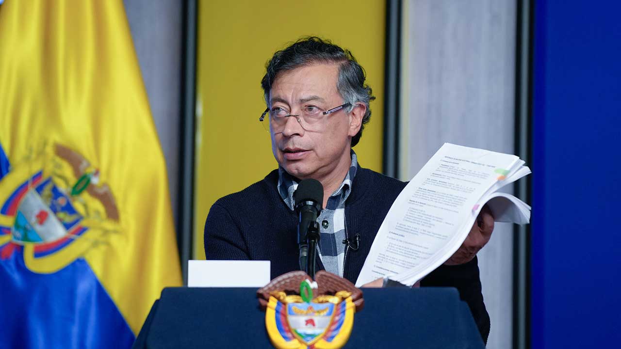 Petro advierte sobre posible fraude electoral durante escrutinios de las elecciones de 2026