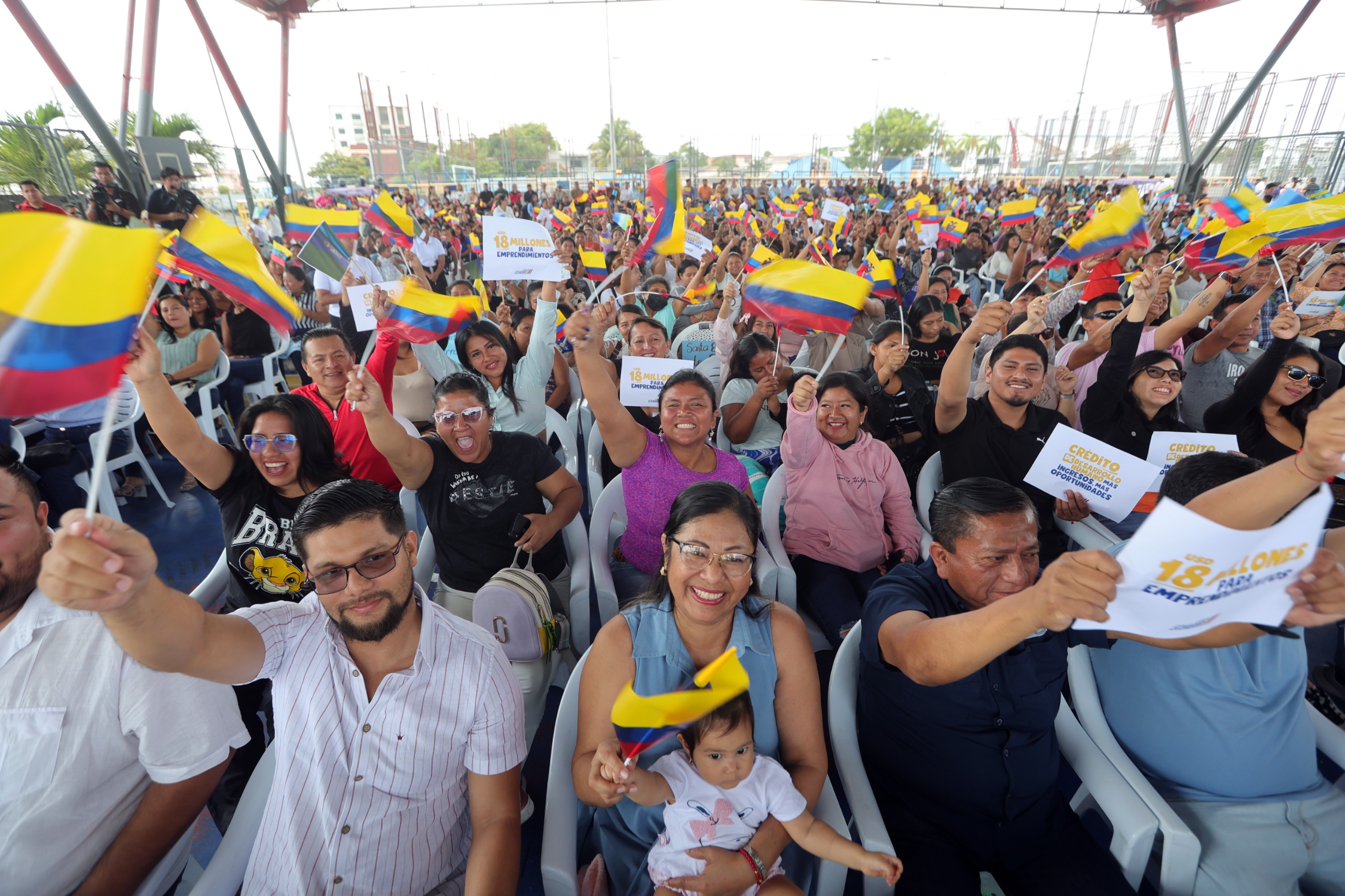 Daniel Noboa destina más de 18 millones de dólares para continuar combatiendo la pobreza e impulsar la inclusión económica, según anunció la Presidencia.