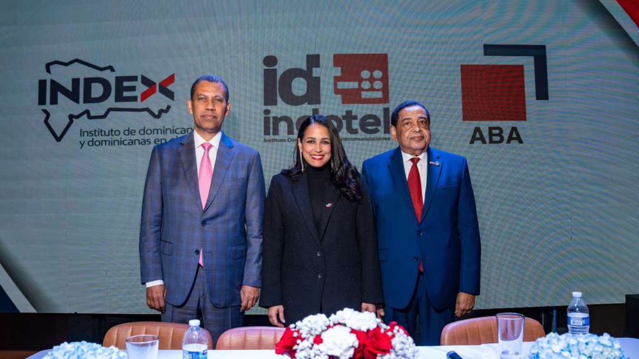 Indotel e Index lanzan campaña de alfabetización digital y de envío seguro de remesas en Orlando, Florida