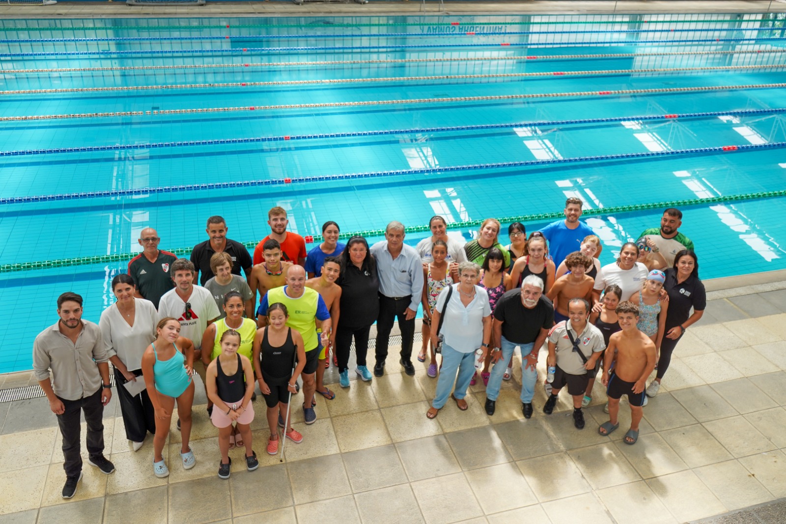 Campus de entrenamiento de natación adaptada en CeNARD