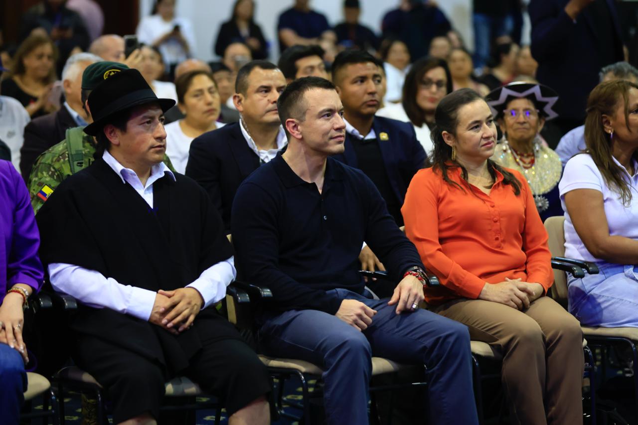 Presidente Noboa reitera compromiso del Ejecutivo con el desarrollo de la juventud ecuatoriana