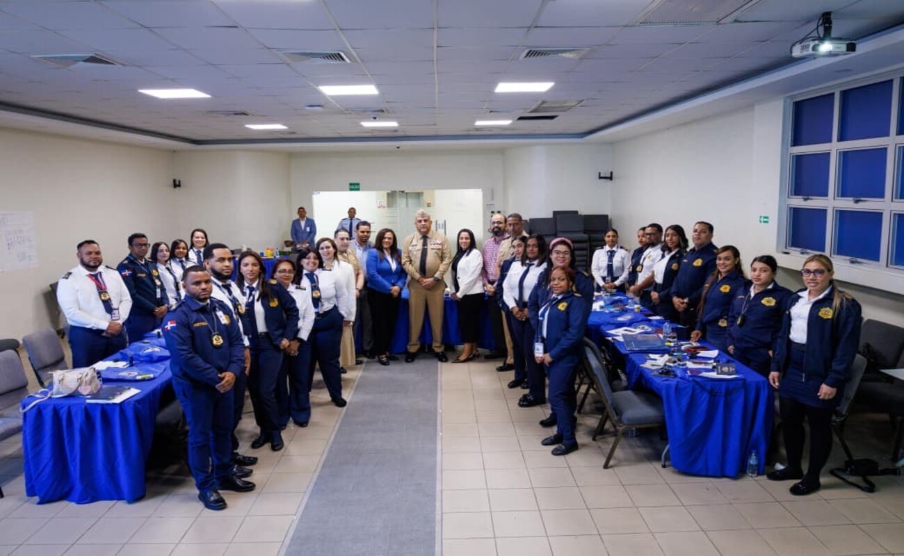 La DGM capacita a inspectores para identificar documentos falsos
