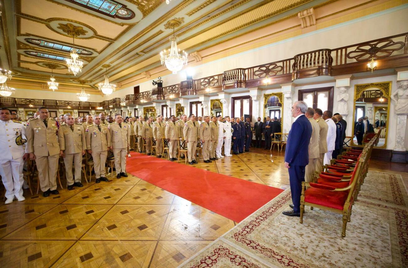 Según el presidente Abinader, gracias al fortalecimiento y al trabajo de las Fuerzas Armadas y la Policía Nacional, la República Dominicana se consolida como un país de paz en la región