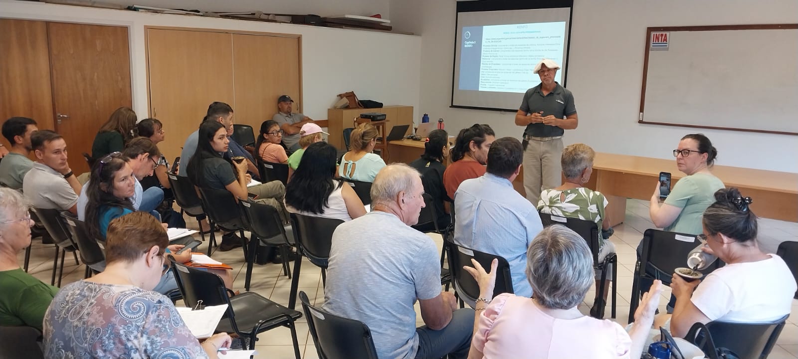 Misiones capacita a viveristas sobre la nueva normativa del sector
