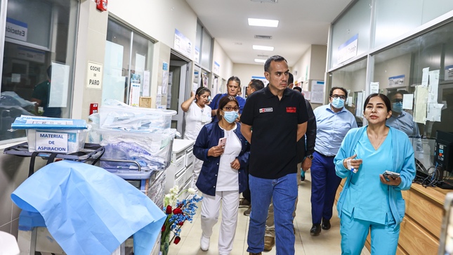 Presidente Jerí realizó visita no anunciada al Hospital Sabogal para mejorar la calidad de los servicios de salud