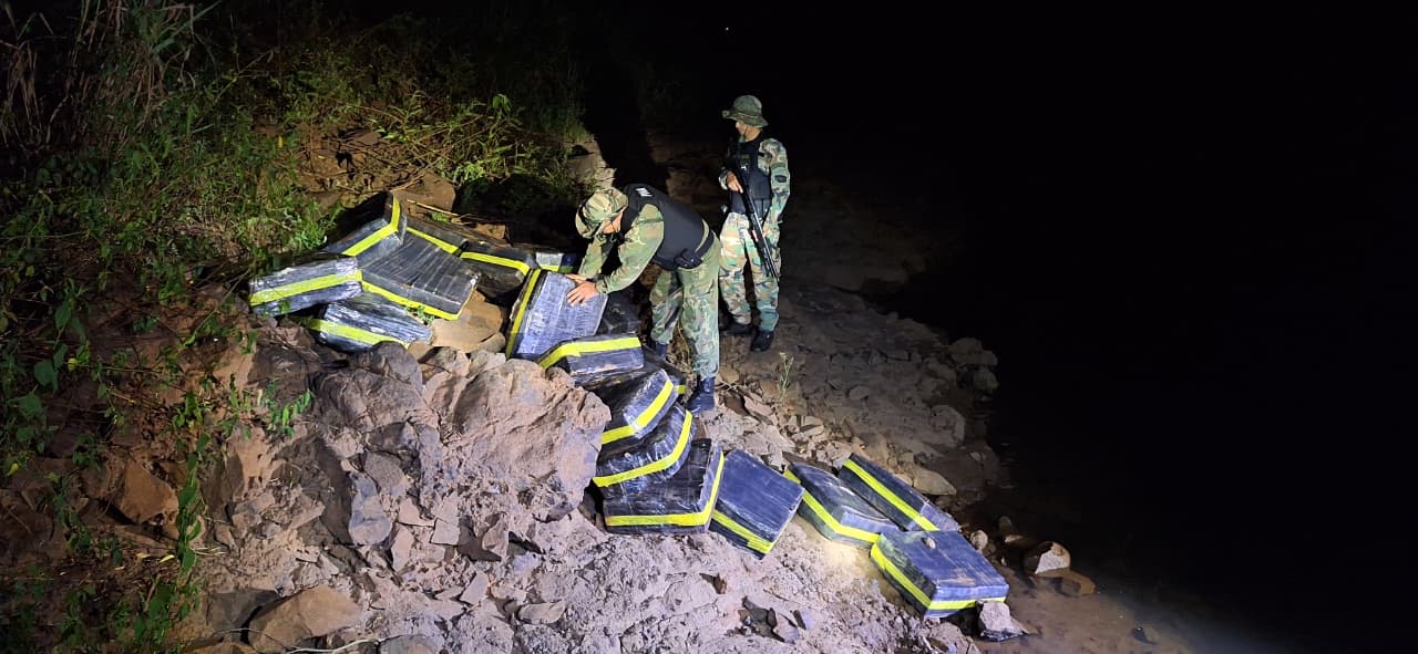 Misiones: Prefectura incautó más de 900 kilos de marihuana