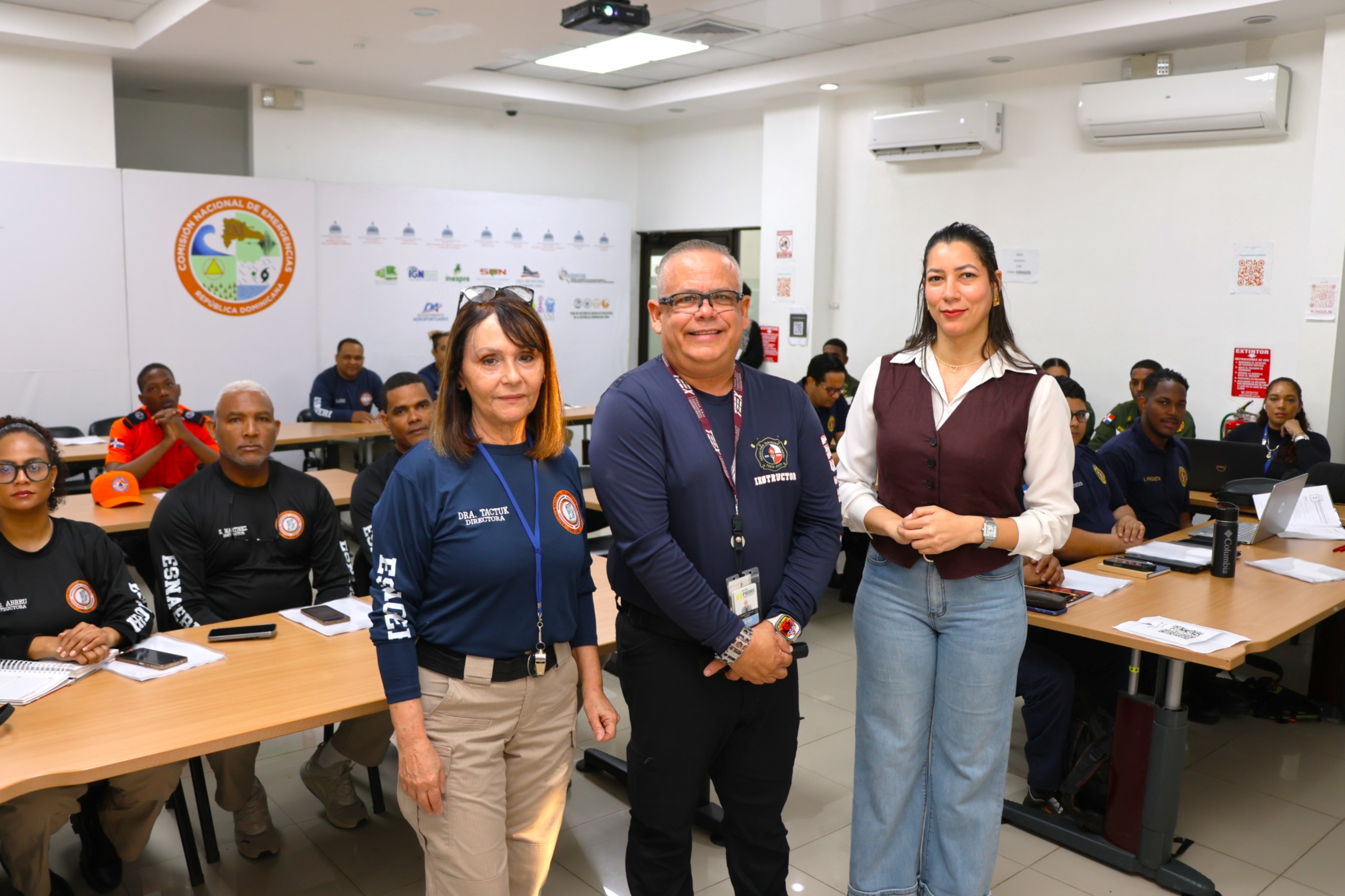 República Dominicana capacita a equipos de emergencia con formación internacional en búsqueda y rescate