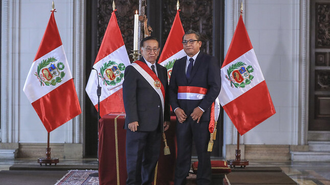 Balcázar jura a Waldir Ayasta Mechán como ministro de Energía y Minas