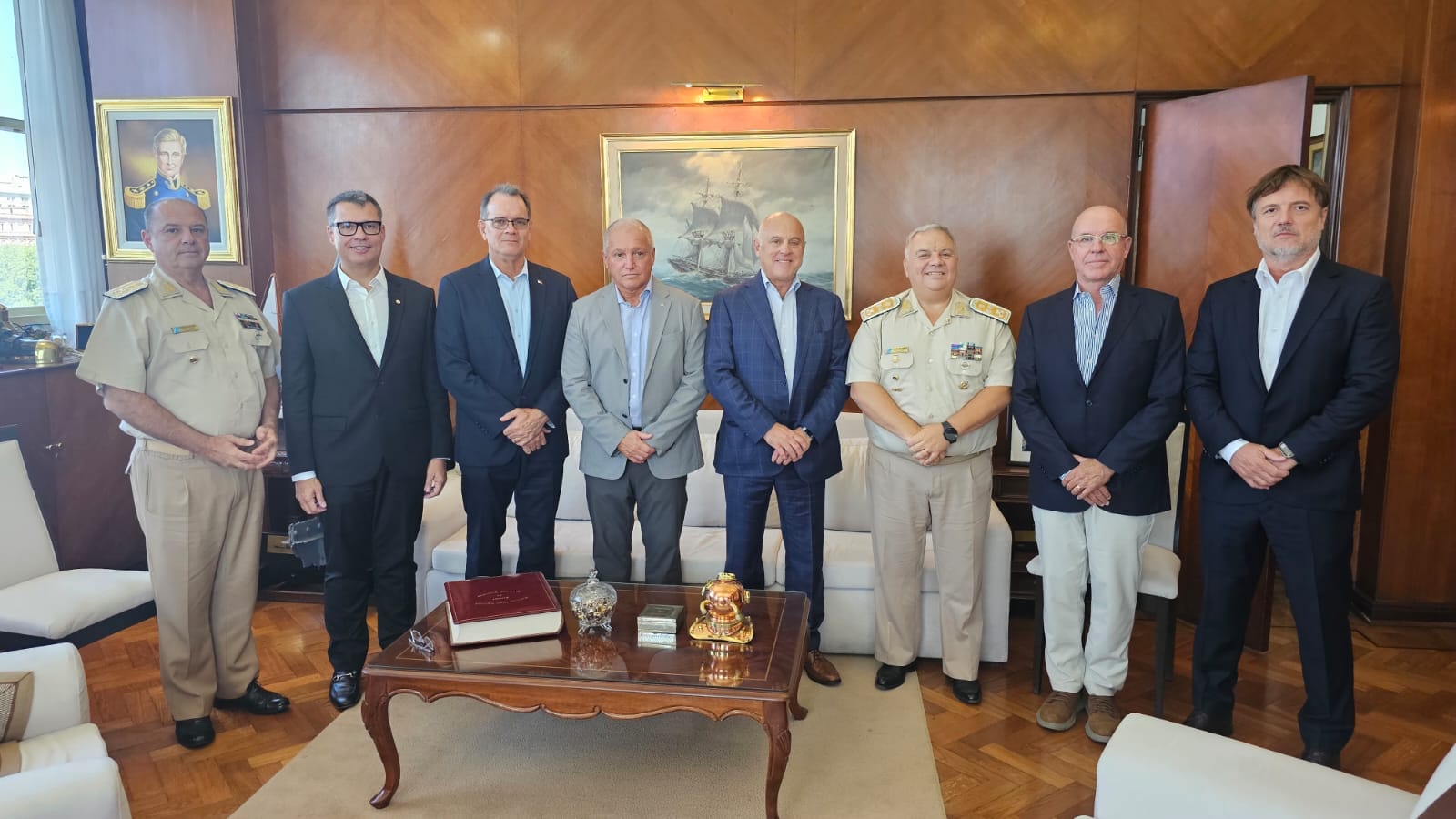 Prefectura recibió a representantes de la International Maritime Pilots Association (IMPA)