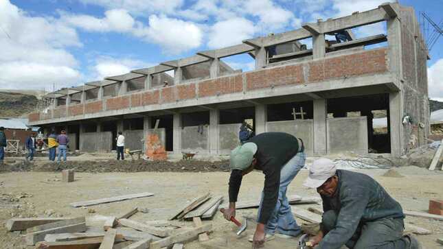 Balcázar aprueba transferencia de más de S/ 2,207 millones para proyectos de inversión