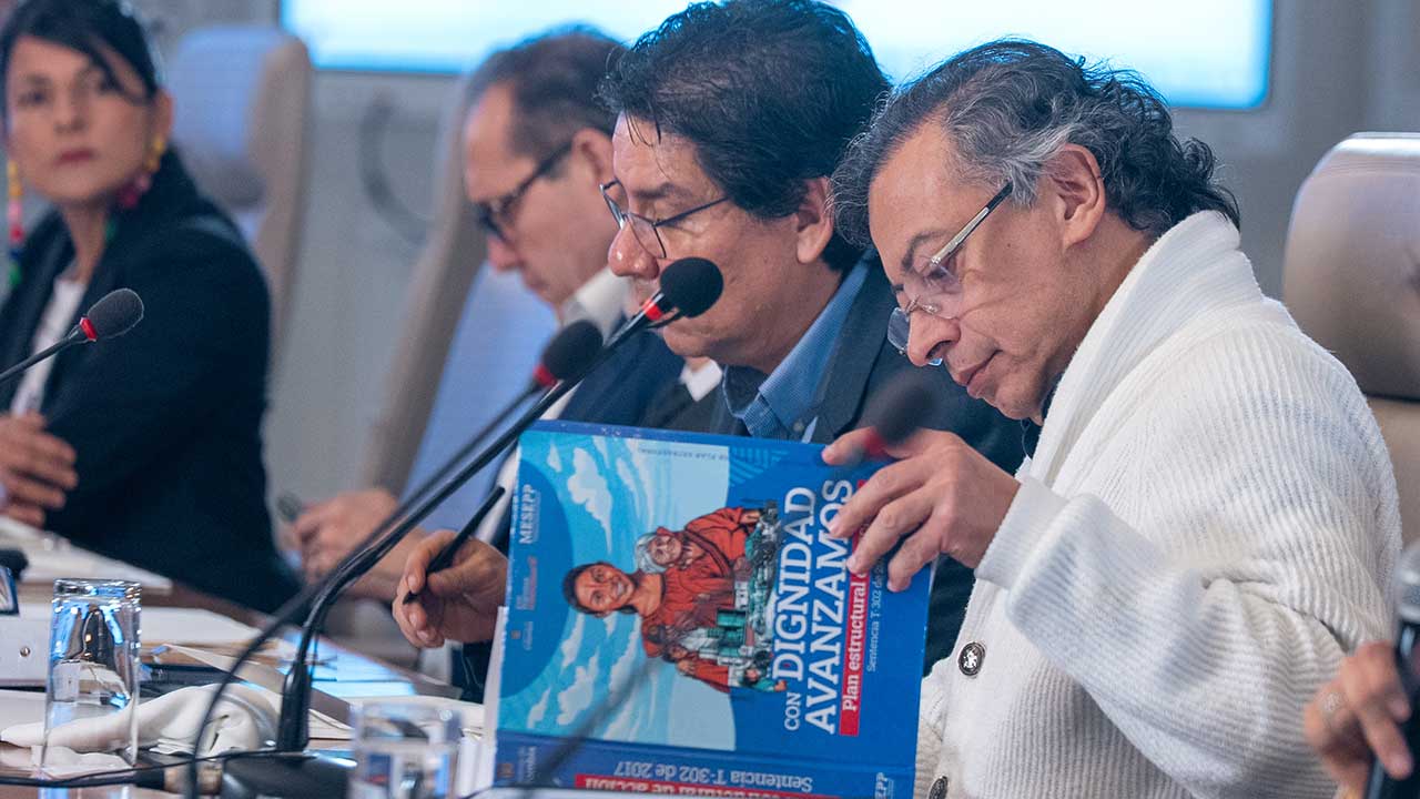 Petro cuestiona paro por catastro multipropósito y señala a concejos municipales por subir tarifas del predial