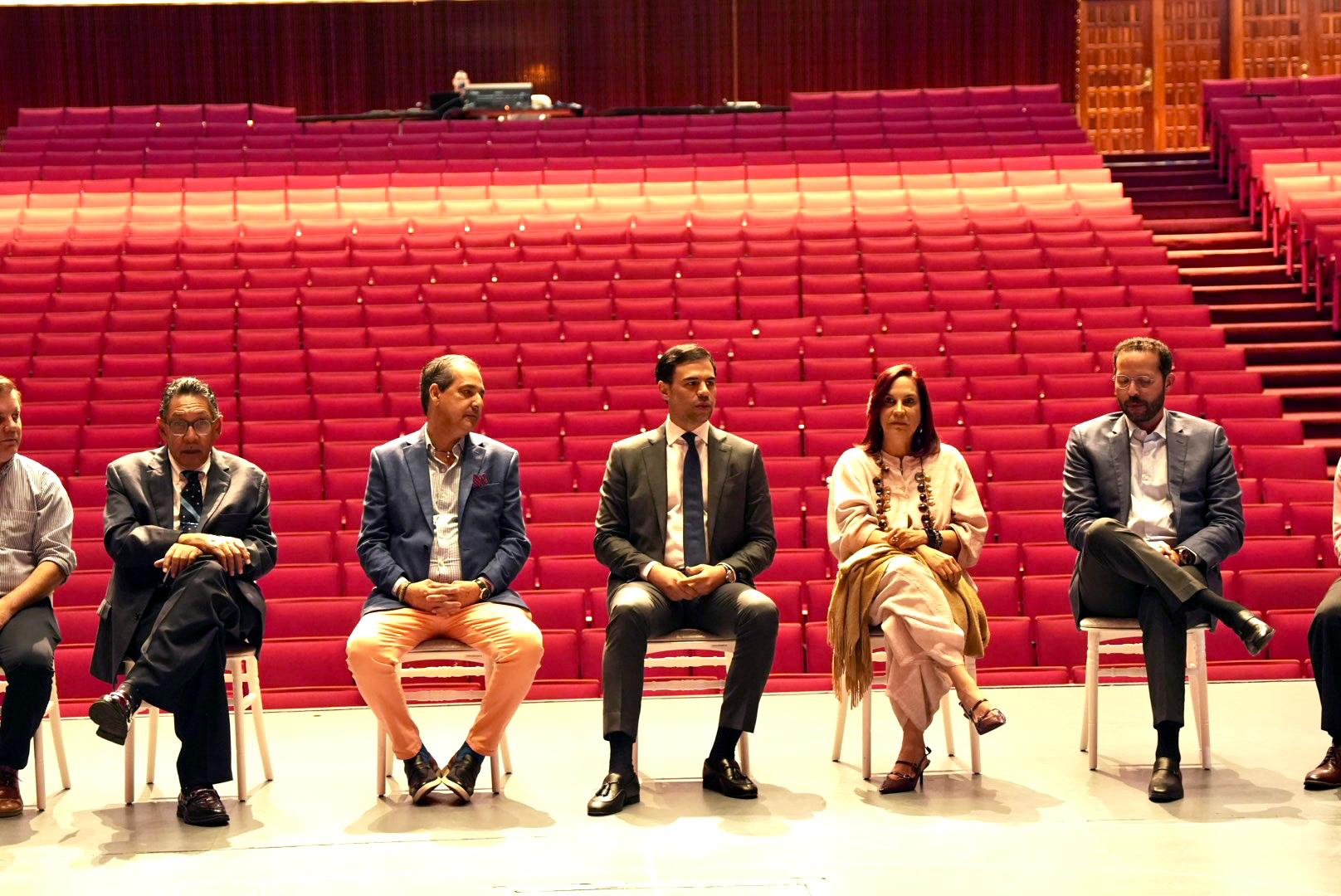 Ministro de Cultura se reúne con equipo operativo de la Feria del Libro y la Cultura Cibao 2026