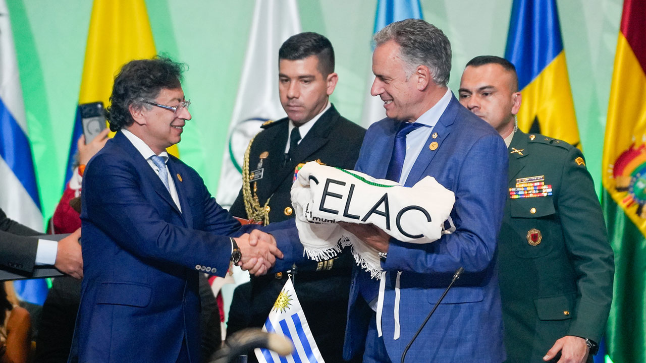 Colombia entrega Presidencia Pro Tempore de la CELAC a Uruguay
