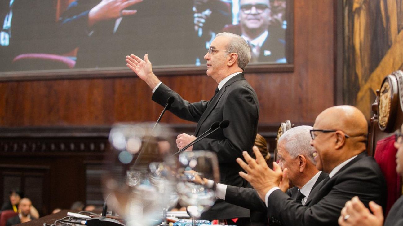 Abinader afirma que la fortaleza democrática es clave para la confianza de los ciudadanos