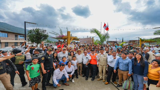 Presidente Balcázar promoverá obras viales entre Lambayeque y Cajamarca para mejorar la conectividad en la zona nororiental del país.