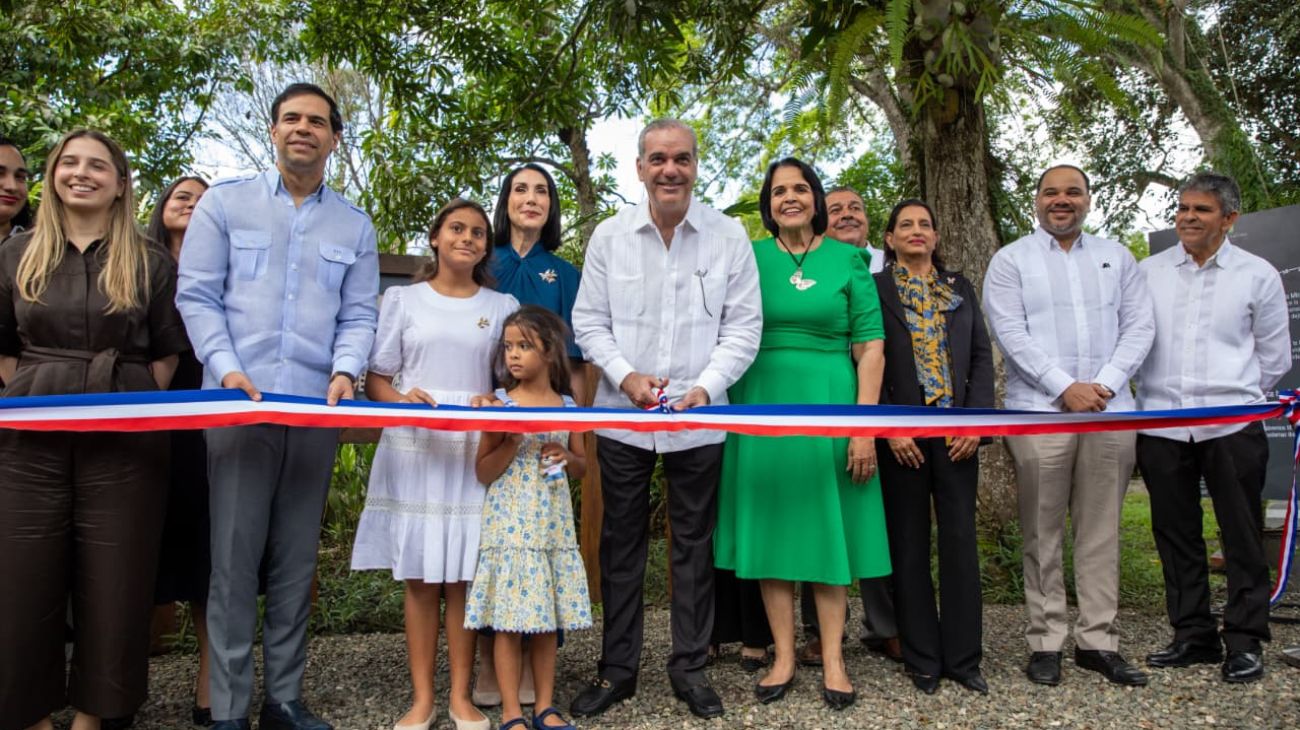 Abinader afirma que la lucha de Minerva Mirabal marcó el inicio del camino hacia la democracia en la República Dominicana