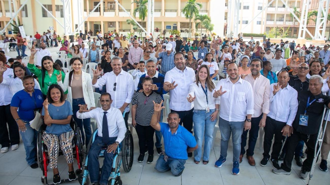 Conadis realiza jornada de inclusión social y atención médica para personas con discapacidad en San Francisco de Macorís